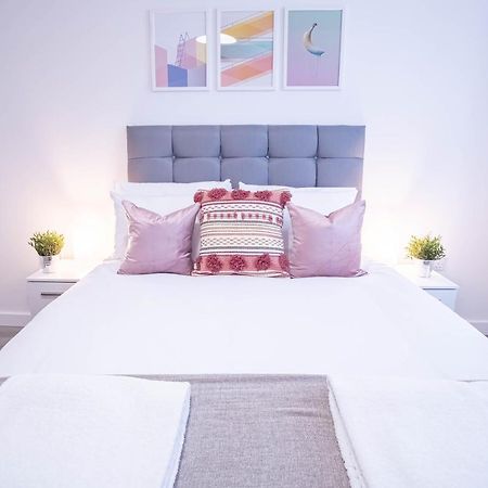 Luxury Apartments Available Next To Train Station - The Wallgate Apartments Wigan - Free Parking Ngoại thất bức ảnh