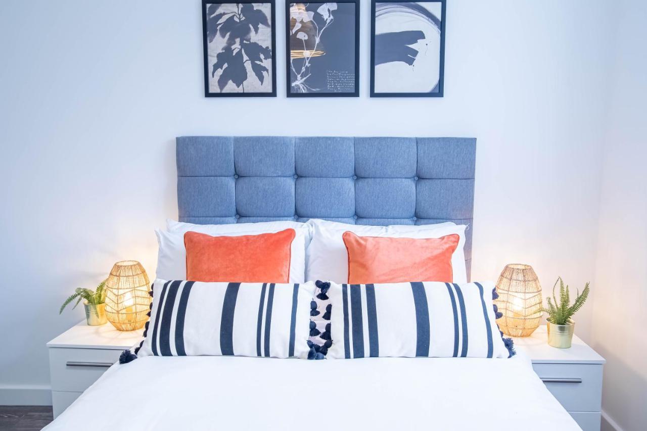 Luxury Apartments Available Next To Train Station - The Wallgate Apartments Wigan - Free Parking Ngoại thất bức ảnh