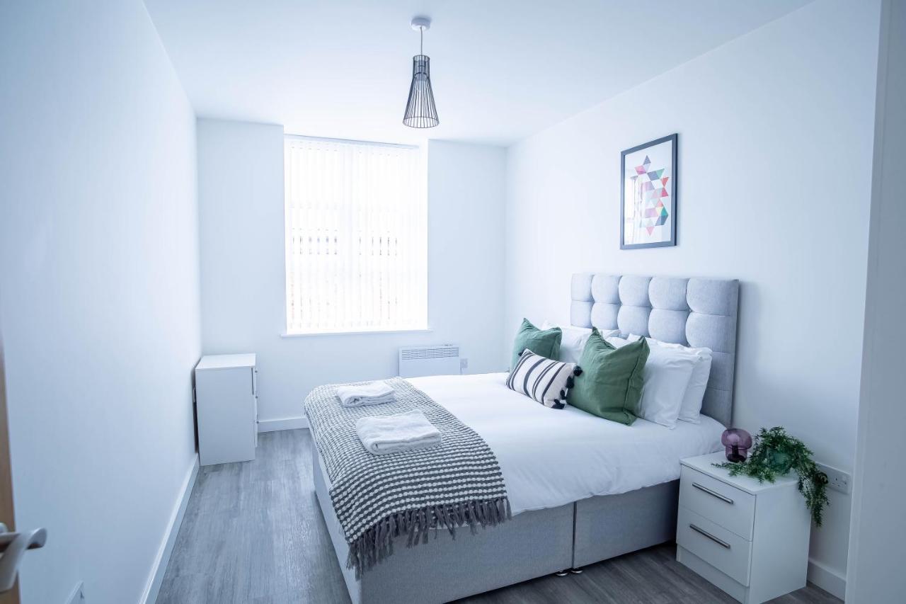 Luxury Apartments Available Next To Train Station - The Wallgate Apartments Wigan - Free Parking Ngoại thất bức ảnh
