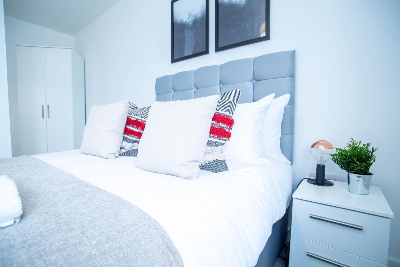 Luxury Apartments Available Next To Train Station - The Wallgate Apartments Wigan - Free Parking Ngoại thất bức ảnh