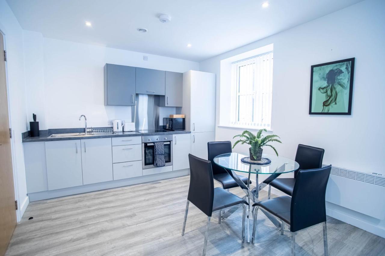Luxury Apartments Available Next To Train Station - The Wallgate Apartments Wigan - Free Parking Ngoại thất bức ảnh