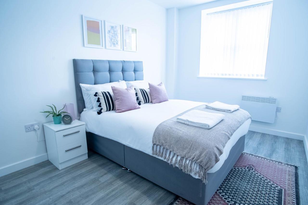 Luxury Apartments Available Next To Train Station - The Wallgate Apartments Wigan - Free Parking Ngoại thất bức ảnh