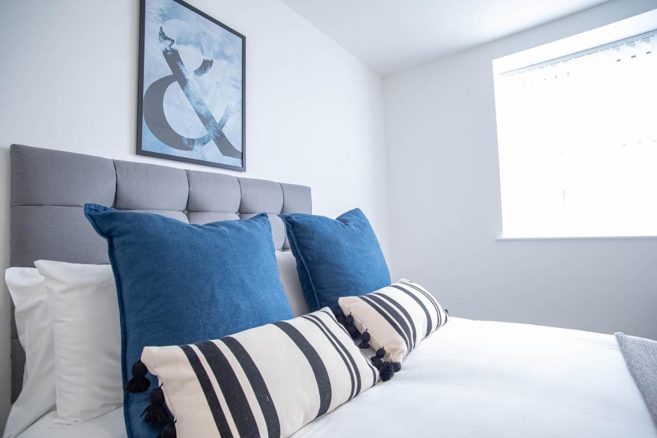 Luxury Apartments Available Next To Train Station - The Wallgate Apartments Wigan - Free Parking Ngoại thất bức ảnh