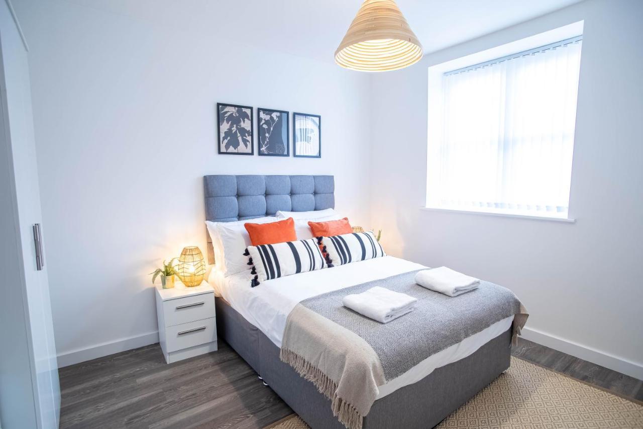Luxury Apartments Available Next To Train Station - The Wallgate Apartments Wigan - Free Parking Ngoại thất bức ảnh